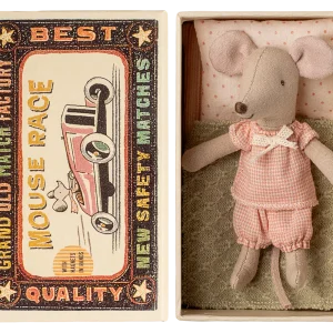Petite soeur souris dans sa boite - pyjama vichy