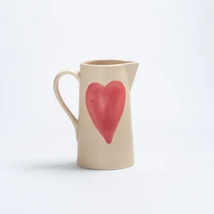 Pichet en grès Cozy Hearts 1.5L - Egg Back Home